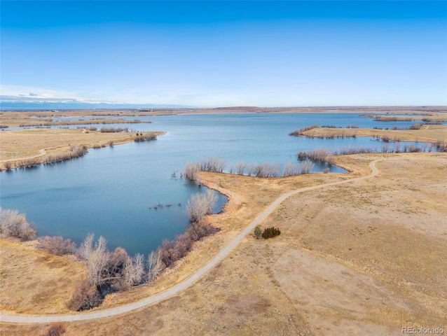 27620 E Lakeview Drive, Aurora, CO 80016