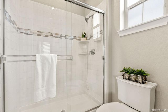 27620 E Lakeview Drive, Aurora, CO 80016