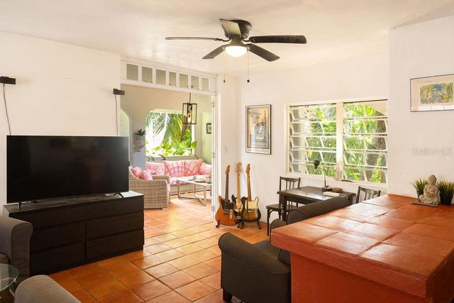 12 CASA MAMA PLAYA, Vieques, PR 00765