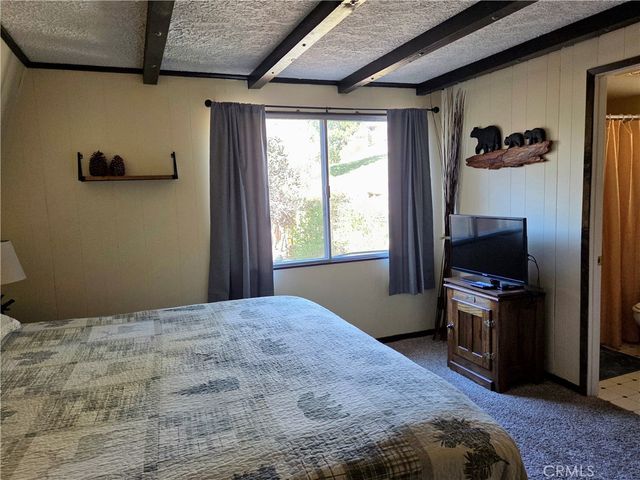 42806 Cougar, Big Bear Lake, CA 92315