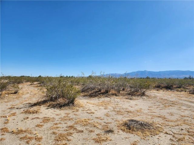 2 Horizon, Phelan, CA 92371