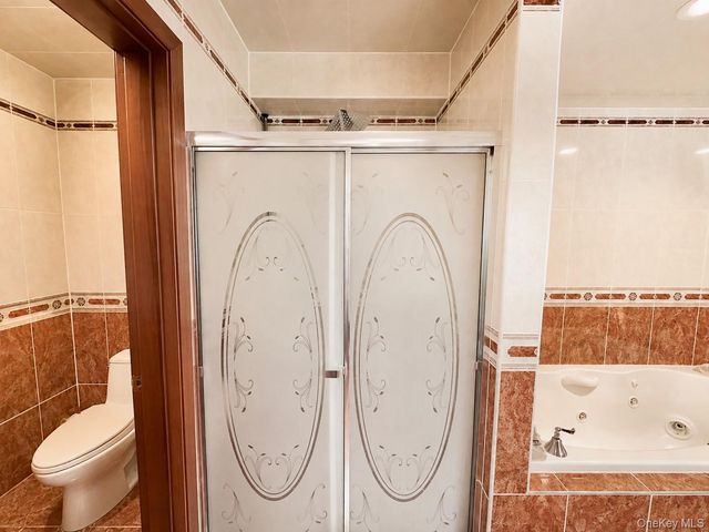 822 Dean Avenue, Bronx, NY 10465