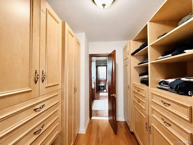 822 Dean Avenue, Bronx, NY 10465