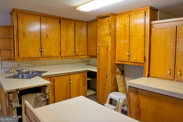 3861 Desoto Drive, Macon, GA 31206