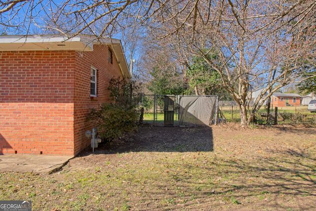 3861 Desoto Drive, Macon, GA 31206