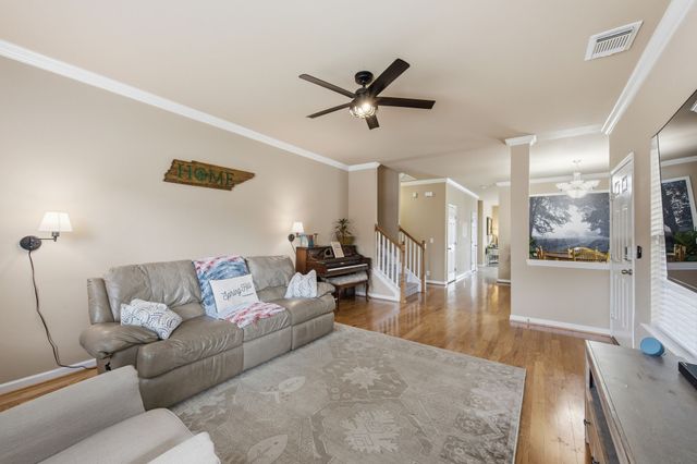 3027 Auld Tatty Dr, Spring Hill, TN 37174