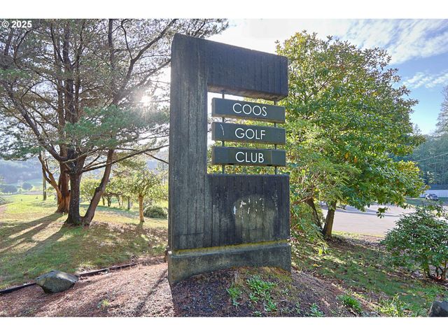 13 Bartleson 1415, Coos Bay, OR 97420