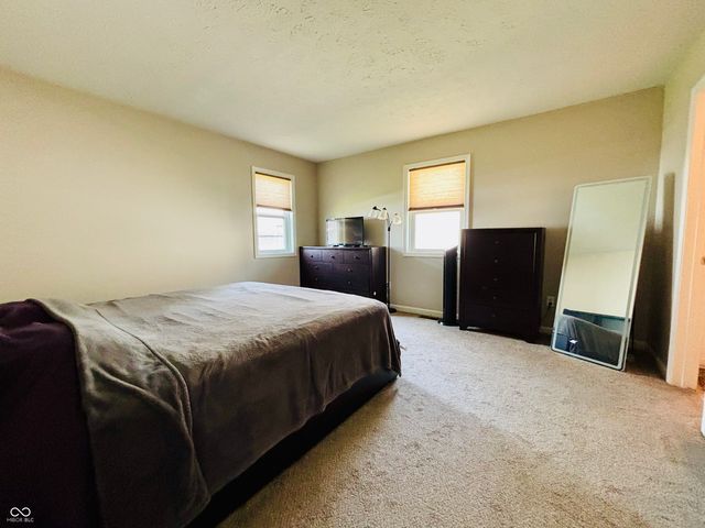 51 N Brewer Street, Greenwood, IN 46142