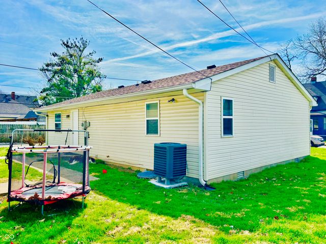51 N Brewer Street, Greenwood, IN 46142