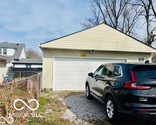 51 N Brewer Street, Greenwood, IN 46142