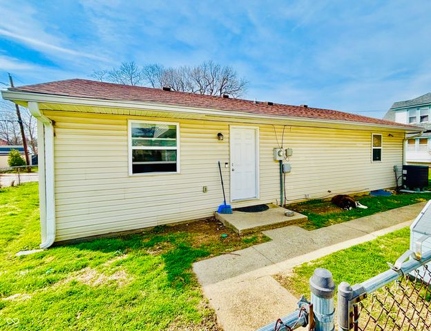 51 N Brewer Street, Greenwood, IN 46142