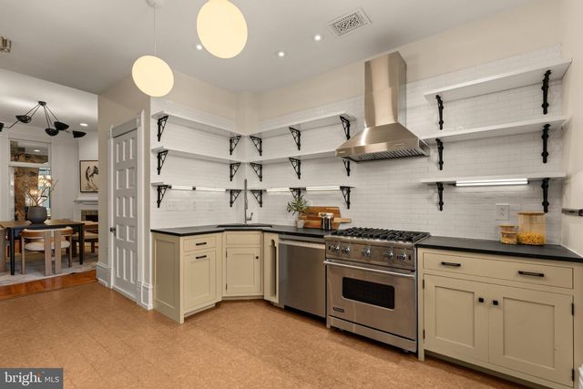607 Q ST NW, Washington, DC 20001