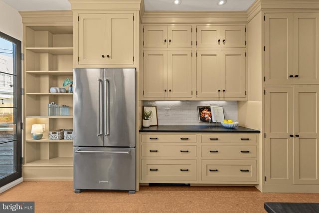 607 Q ST NW, Washington, DC 20001