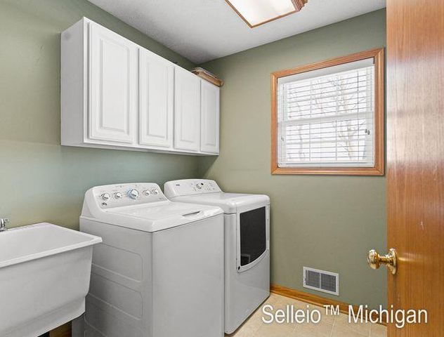 1689 Morning Dew Drive Sw, Byron Twp, MI 49315