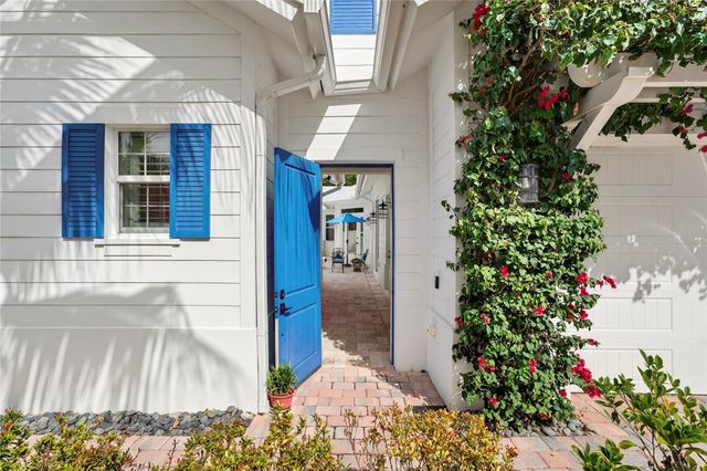 90 Strand Drive, Vero Beach, FL 32963