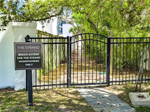 90 Strand Drive, Vero Beach, FL 32963