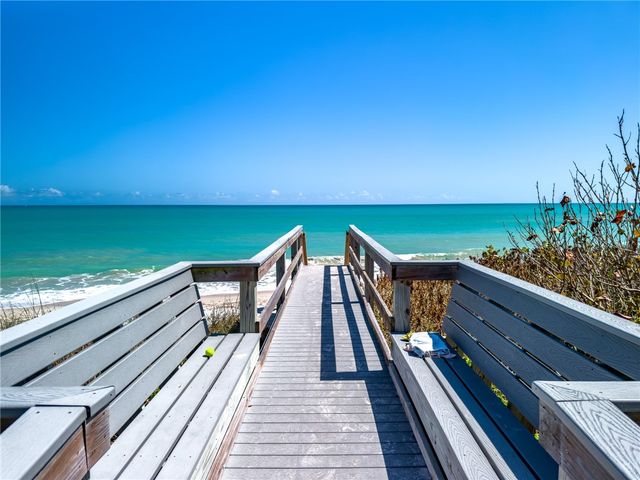 90 Strand Drive, Vero Beach, FL 32963