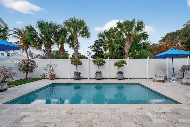 90 Strand Drive, Vero Beach, FL 32963