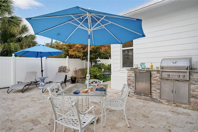 90 Strand Drive, Vero Beach, FL 32963