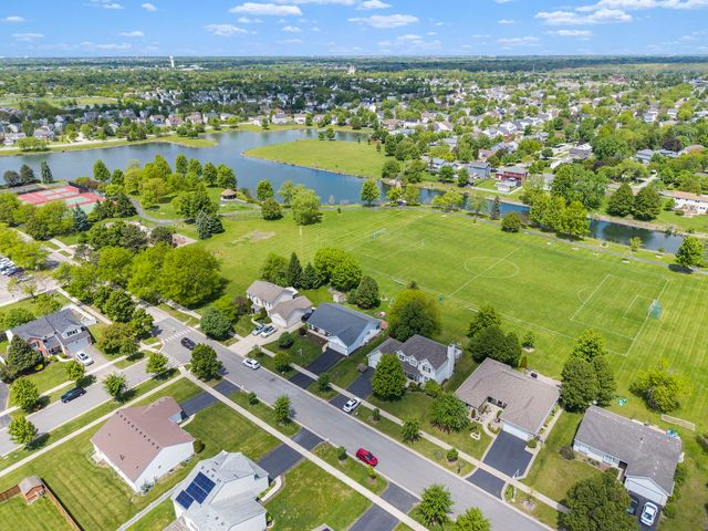 513 Pheasant Chase Drive, Bolingbrook, IL 60490