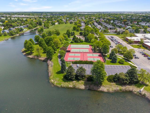 513 Pheasant Chase Drive, Bolingbrook, IL 60490