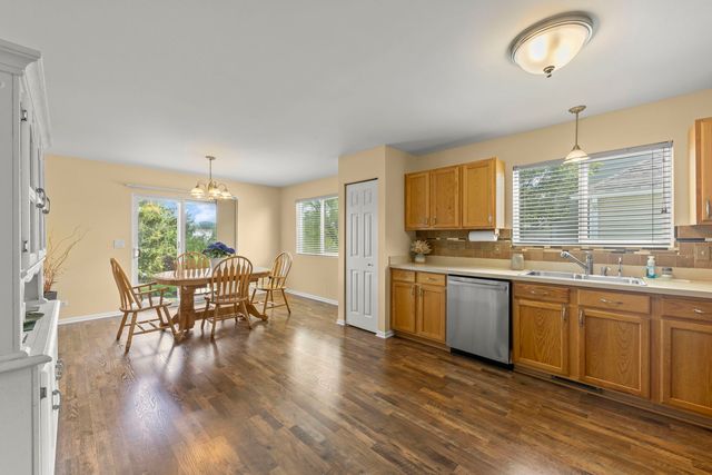 513 Pheasant Chase Drive, Bolingbrook, IL 60490