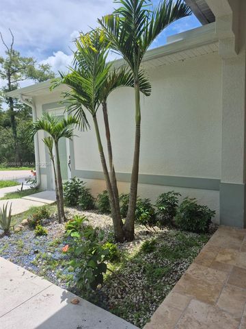 3642 32ND AVE SE, Naples, FL 34117