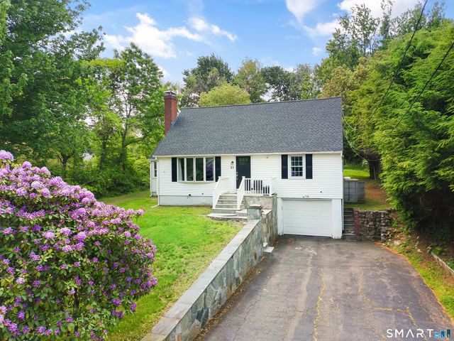 21 Lone Oak Avenue, Wolcott, CT 06716