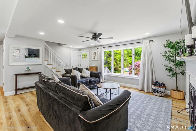 21 Lone Oak Avenue, Wolcott, CT 06716