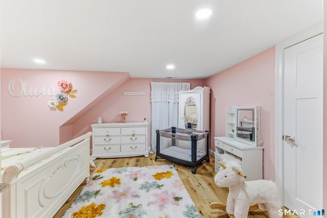 21 Lone Oak Avenue, Wolcott, CT 06716