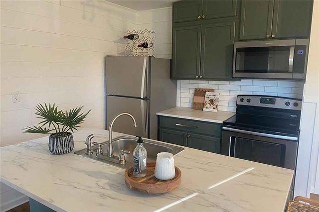 216 Devore Road, Alpharetta, GA 30009