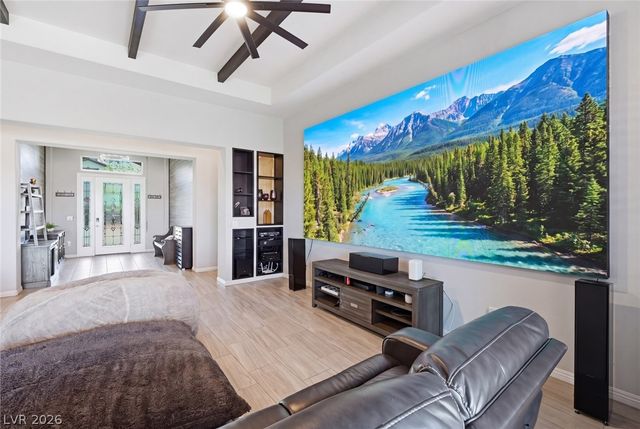 3922 Jacob Lake Circle, Las Vegas, NV 89118