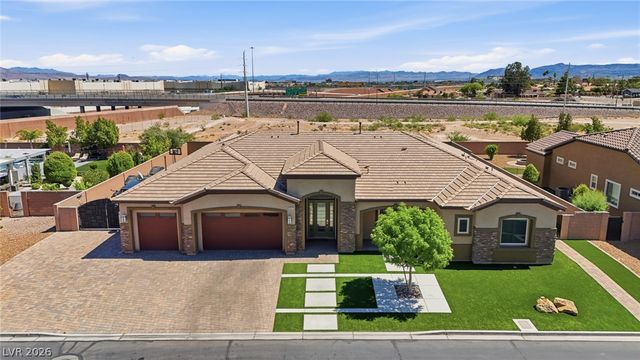 3922 Jacob Lake Circle, Las Vegas, NV 89118