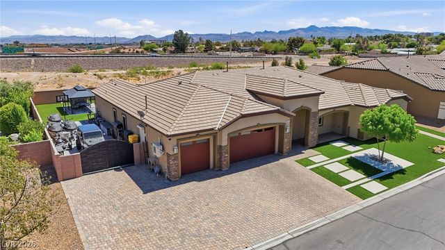 3922 Jacob Lake Circle, Las Vegas, NV 89118