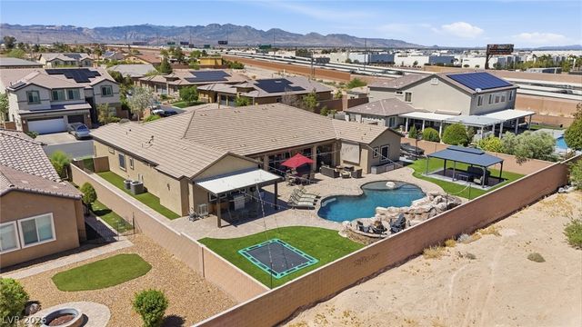 3922 Jacob Lake Circle, Las Vegas, NV 89118