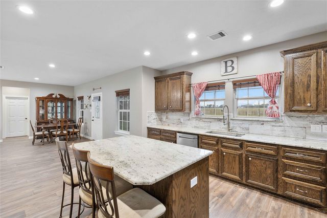 757 County Road 109, Devers, TX 77538