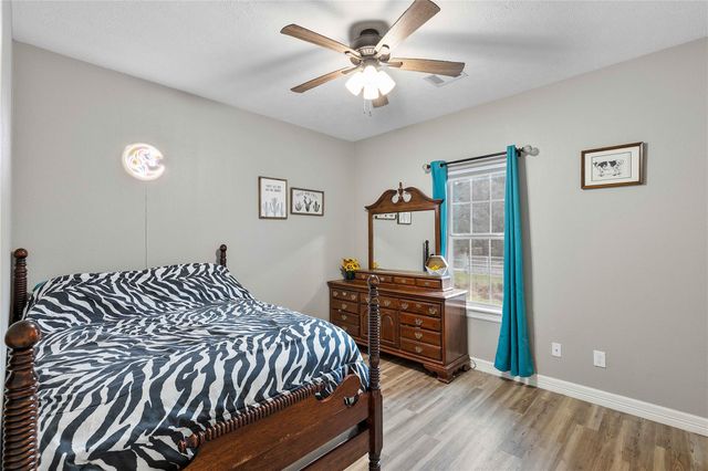 757 County Road 109, Devers, TX 77538