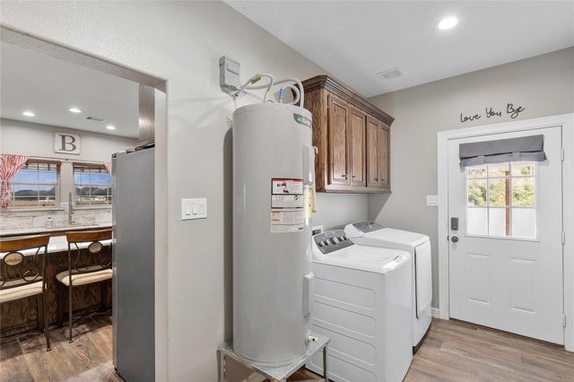 757 County Road 109, Devers, TX 77538