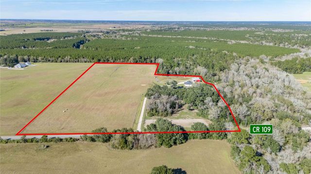 757 County Road 109, Devers, TX 77538