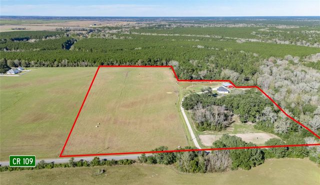 757 County Road 109, Devers, TX 77538