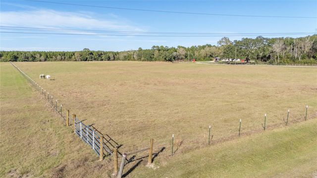 757 County Road 109, Devers, TX 77538