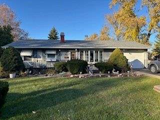 71 W 227th Place, Steger, IL 60475