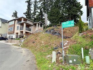 22728 101st Place SE, Kent, WA 98031