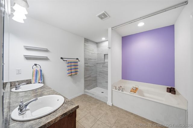 15312 E 110th Street N, Owasso, OK 74055