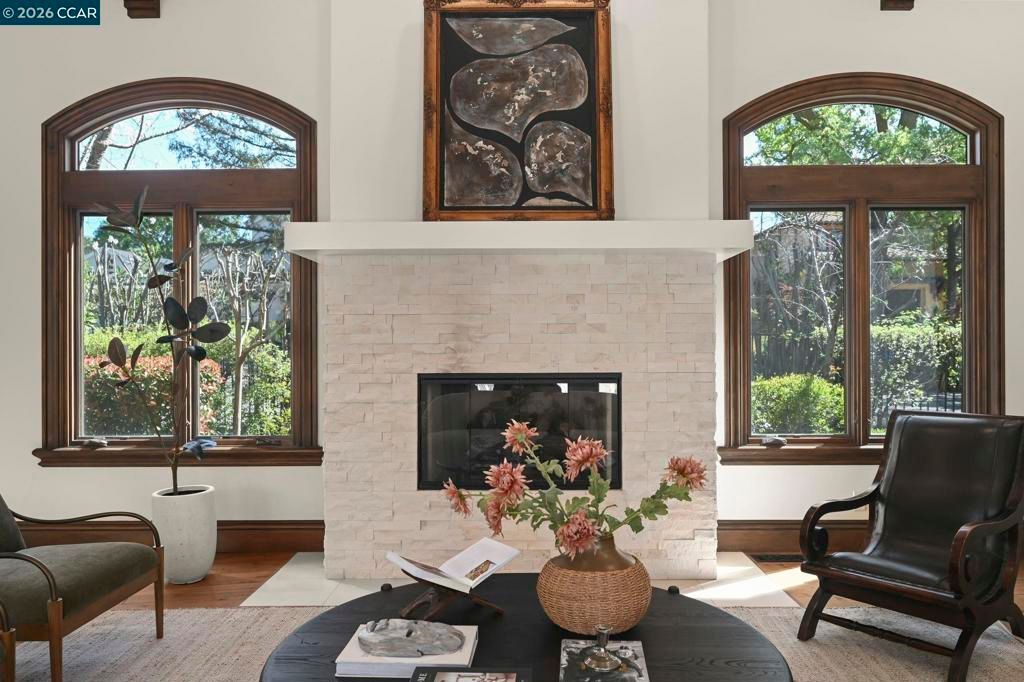 Image 18 of property listing at 2080 Calle Los Callados, Diablo, CA 94528