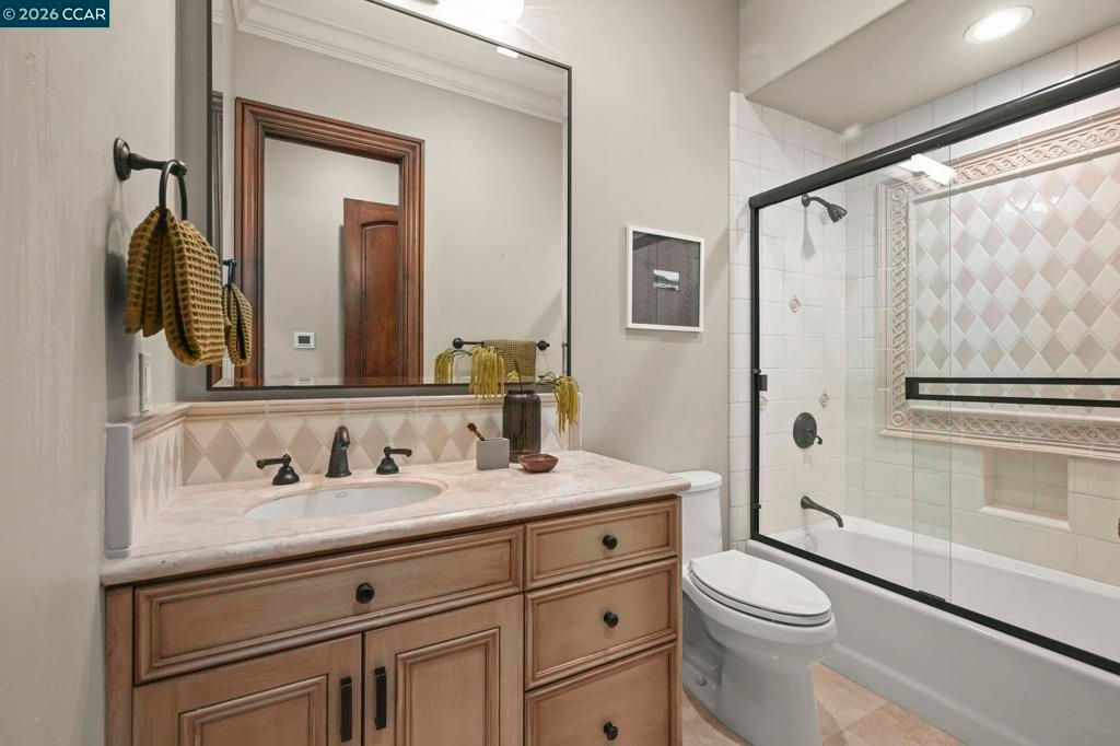 Image 40 of property listing at 2080 Calle Los Callados, Diablo, CA 94528