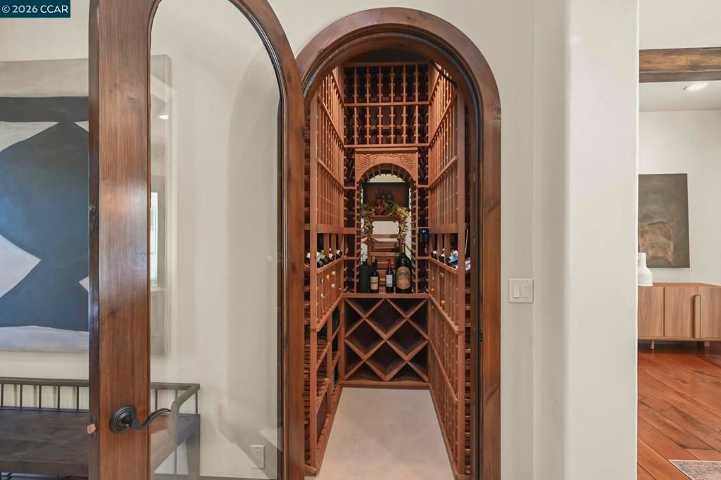 Image 7 of property listing at 2080 Calle Los Callados, Diablo, CA 94528