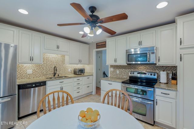 8903 Ormand Lane, Knoxville, TN 37923