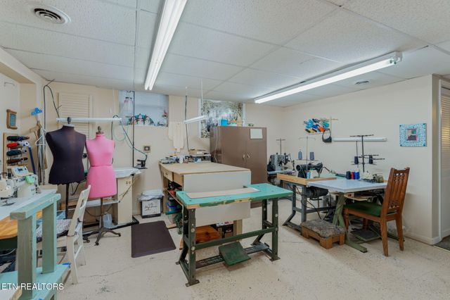 8903 Ormand Lane, Knoxville, TN 37923