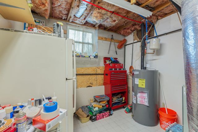 8903 Ormand Lane, Knoxville, TN 37923